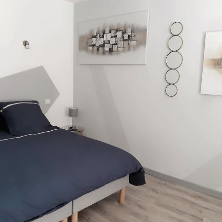 Appartamento La Cour Charleville-Mézières Esterno foto