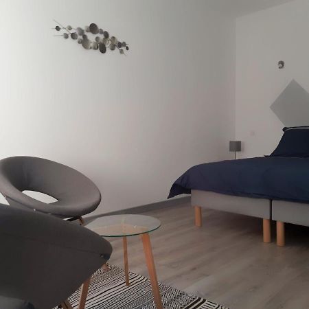 Appartamento La Cour Charleville-Mézières Esterno foto